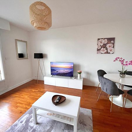 Appartement Confortable, Centre-Ville ทรัวส์ ภายนอก รูปภาพ